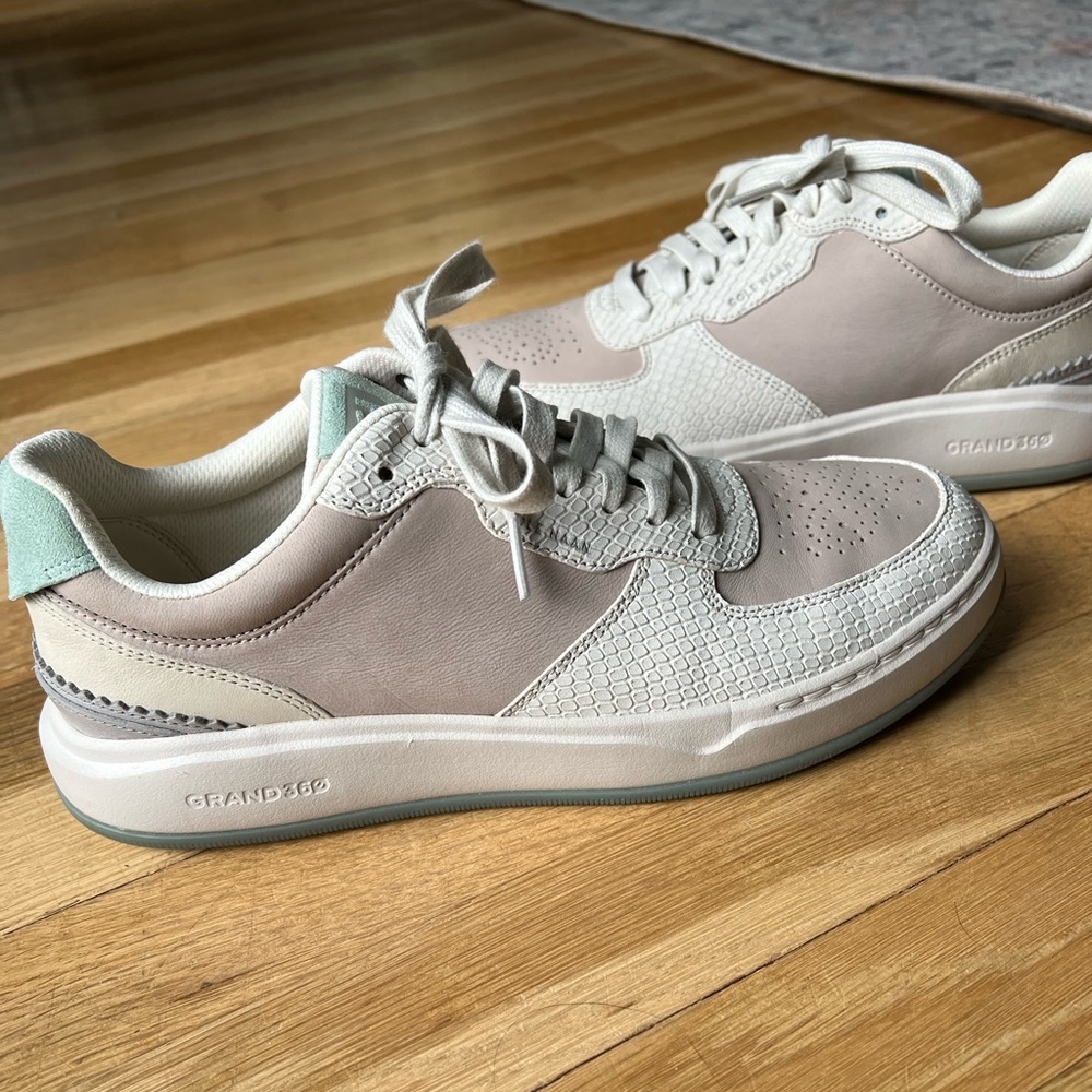Cole Haan GrandPro Crossover Sneaker, Dove-silver Birch Snake Print, size 10.5M - Picture 1 of 12